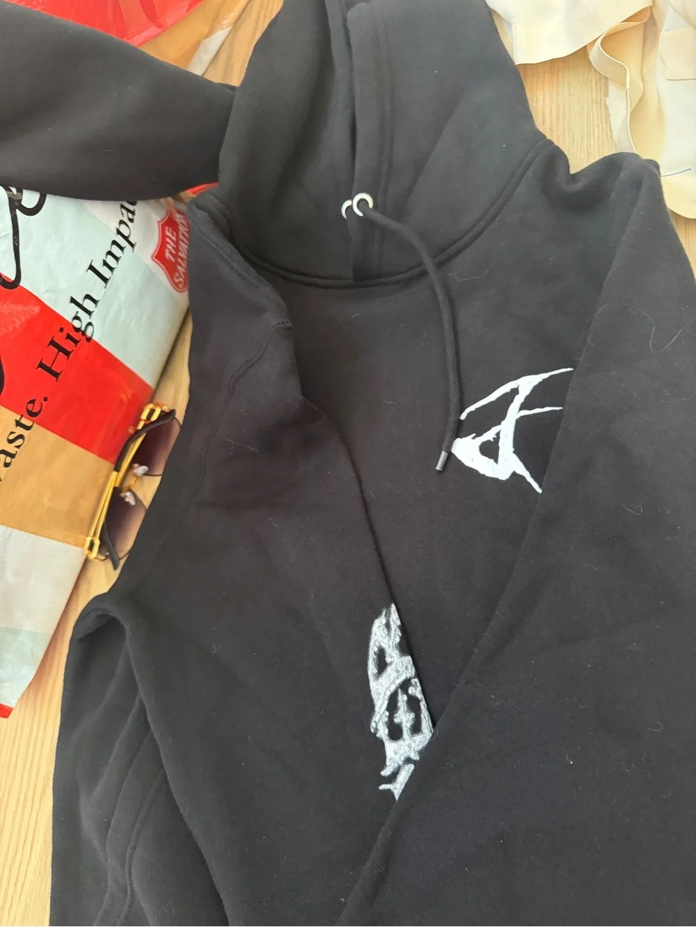 Roots Black Pullover with White Interior Graphic